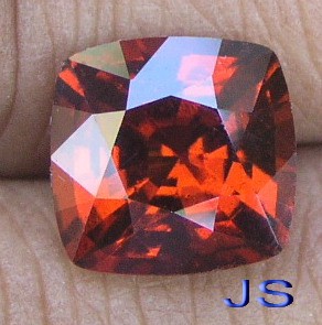 Natural Hessonite Garnet - Click Image to Close